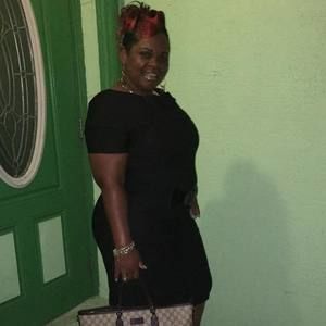 Meet your Posher, Rosalyn